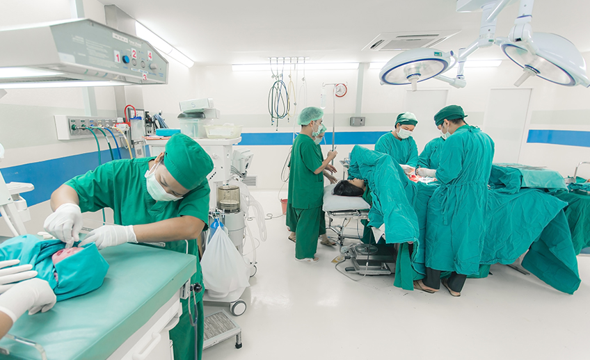 ความสุขเริ่มต้นที่ รพ.ภัทร-ธนบุรี